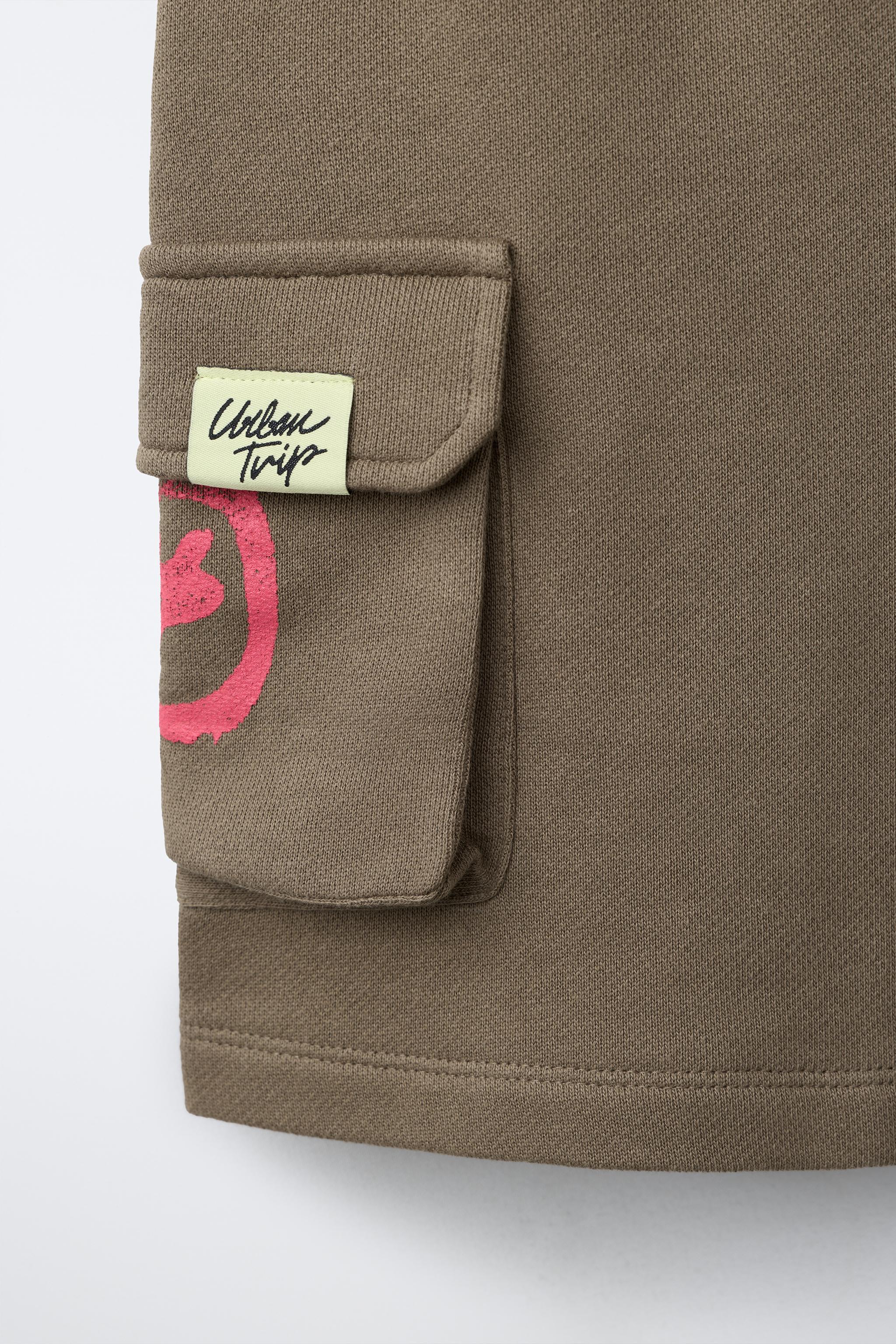 GRAFFITI POCKET SHORTS